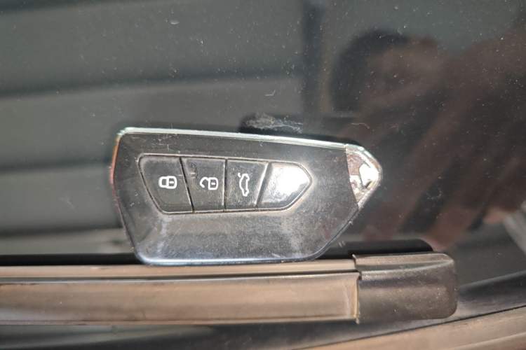 Used BYD Qin PLUS 2023 Champion Edition DM-i 55KM Leading Model Vehicle Key