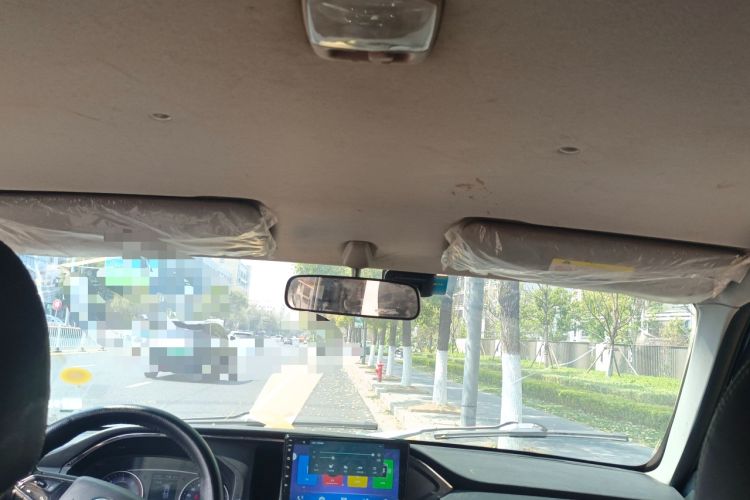 Used Dongfeng Ruichi 2021 2.4T Diesel 4x4 Base Version YCY24165-61