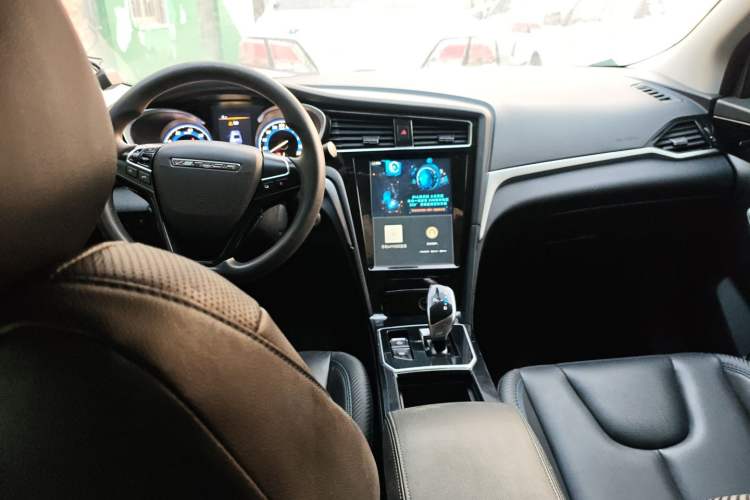 Used Venucia D60EV 2020 Standard Range T3
