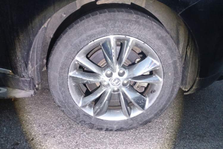 Used Luxgen Great 7 SUV 2013 Limited-Edition Sharp Edition 2.2T All-Wheel-Drive Prestige Model
