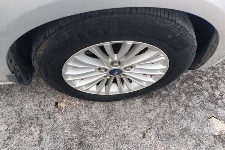 Used Ford Escort 2015 1.5L Manual Comfort Model