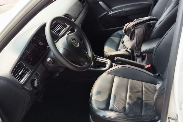 Used Volkswagen Lavida 2013 Revised Version 1.4 TSI DSG Comfort Edition Left Front Seat