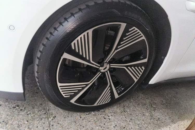 Used Nio ET7 2024 75 kWh Executive Edition
