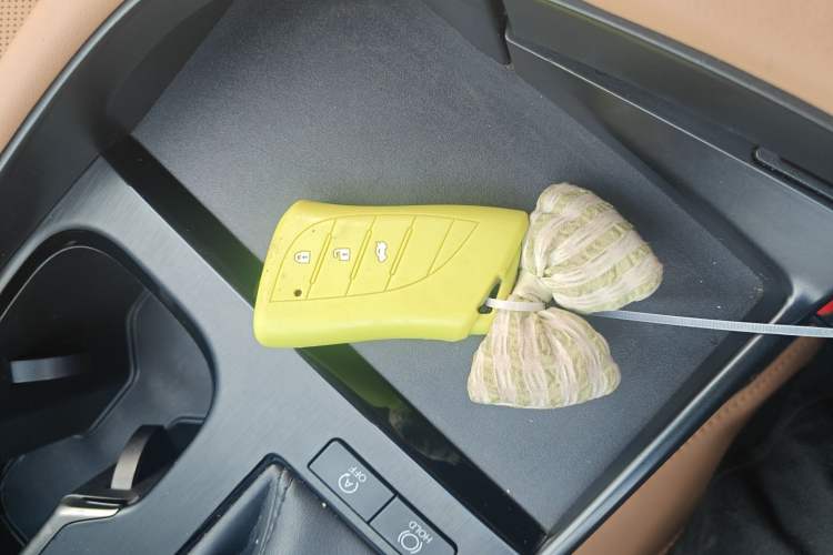 Used Lexus ES 2022 200 Excellence Edition