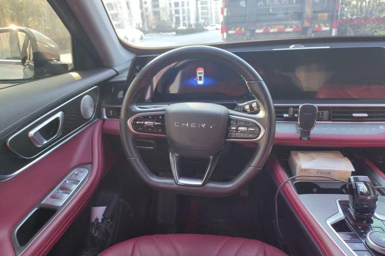 Used Chery Tiggo 7 PLUS 2023 1.6 TGDI DCT Prestige Edition
