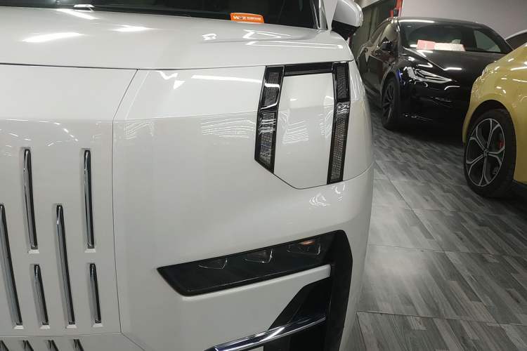 Used Zeekr 009 2022 ME Edition
