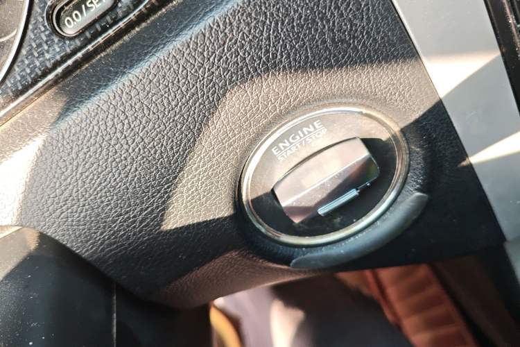 Used Volkswagen Magotan 2012 Revised 1.8TSI Luxury Version