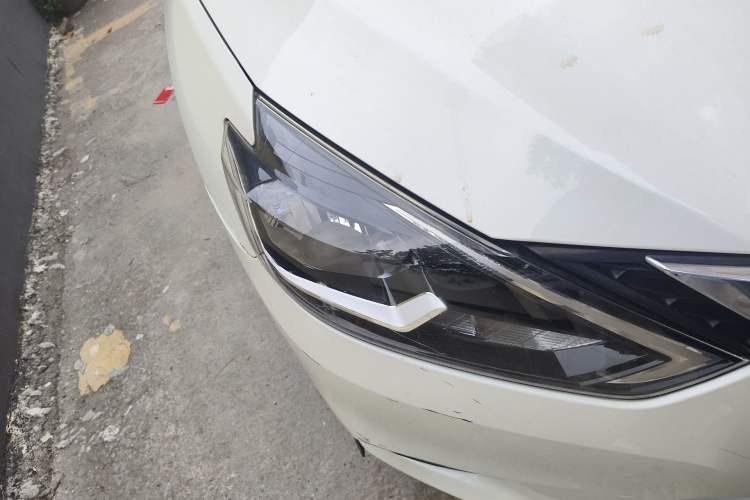 Used Nissan Sylphy 2022 Classic 1.6XE CVT Comfort Edition Right Front Headlight