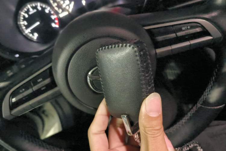 Used Mazda 3 Axela 2020 1.5L Automatic Luxury Version Vehicle Key