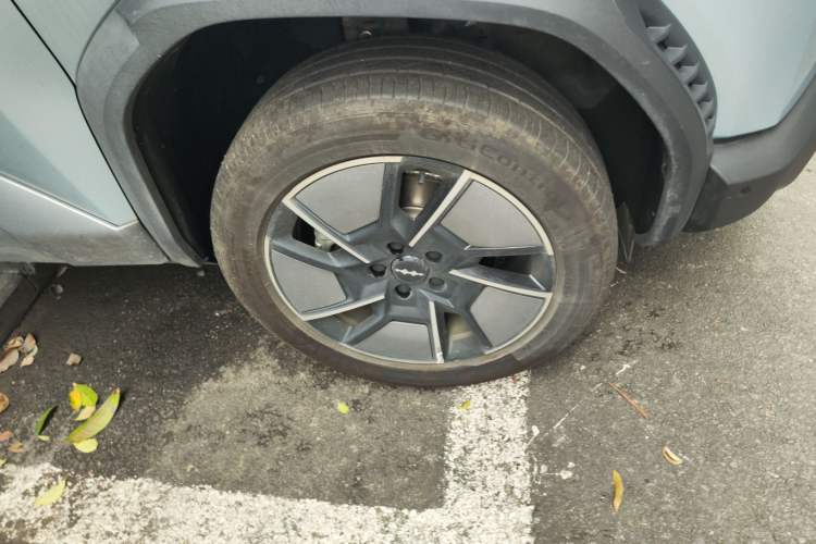 Used Formula Leopard Titanium 3 2025 501 km All-Wheel Drive Intelligent Driving Max Edition
