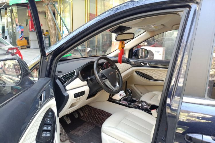 Used CHANGAN OSHAN Cosmos 2019 1.5T Manual Elite Version China V Standard
