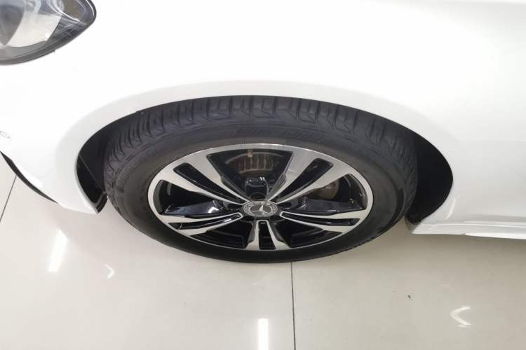 Used Mercedes-Benz C-Class 2017 Restyled C 200 Sport Edition
