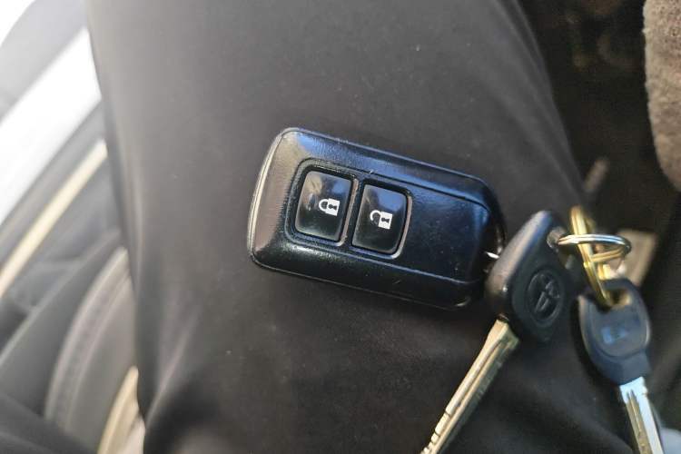 Used Toyota YARiS L Zhi Xuan 2016 Revised 1.5E CVT Charming Edition