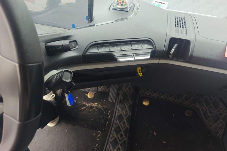 Used Baojun KiWi EV 2021 Designer Lithium Iron Phosphate
