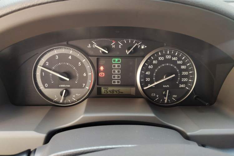 Used Toyota Land Cruiser 2012 4.0L Automatic VX