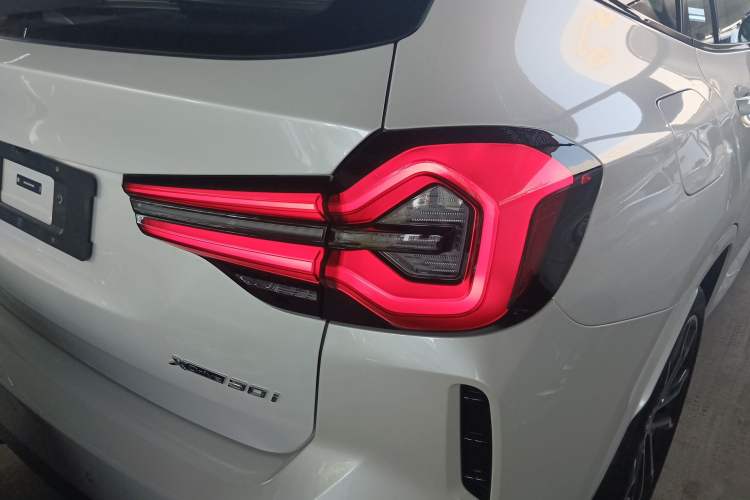 Used BMW X3 2023 Restyled xDrive30i Leading Edition M Night Sky Package
