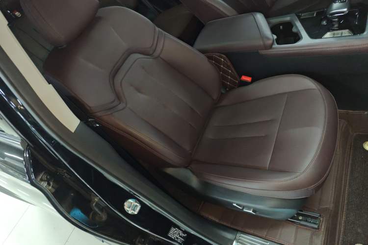 Used JETOUR X90 2024 1.6T DCT Qilin Edition 7-Seater
