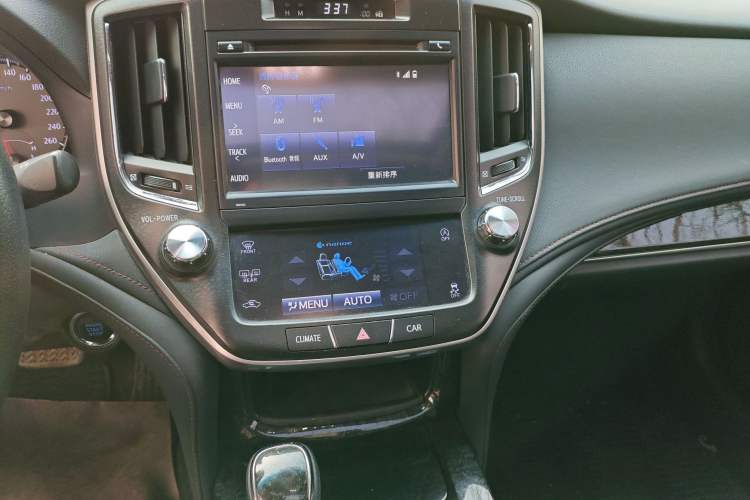 Used Toyota Crown 2018 2.0T Fashion Edition
