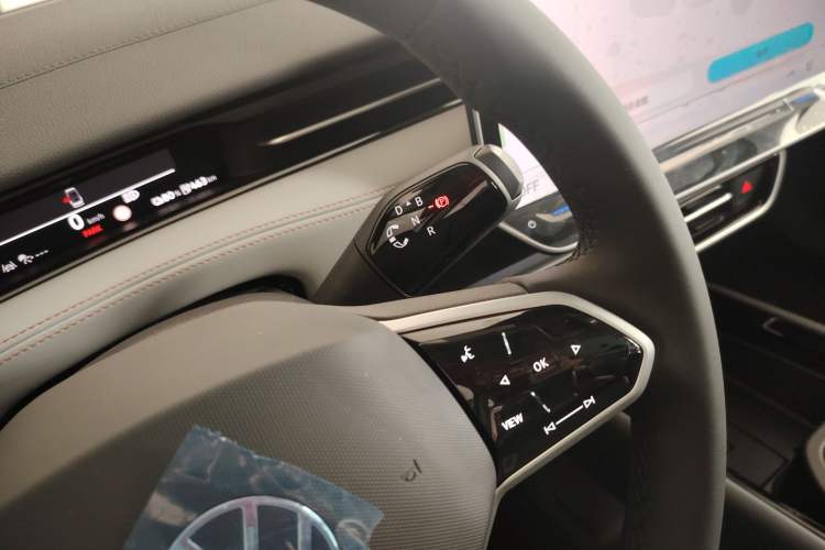 Used Volkswagen ID.7 VIZZION 2024 AIR model Gear Lever