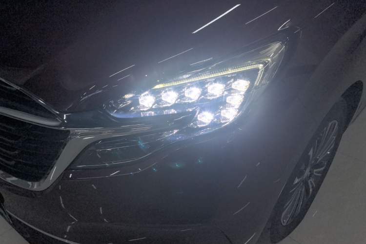 Used Buick GL8 2022 ES Landtrek 653T Flagship Model
