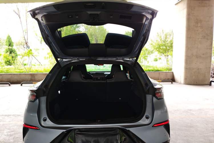 Used CHANGAN UNI-T 2022 1.5T Sport Edition Flagship Version