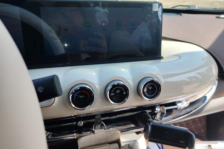 Used Wuling Bingo 2023 410 km Lingxi Deluxe Edition