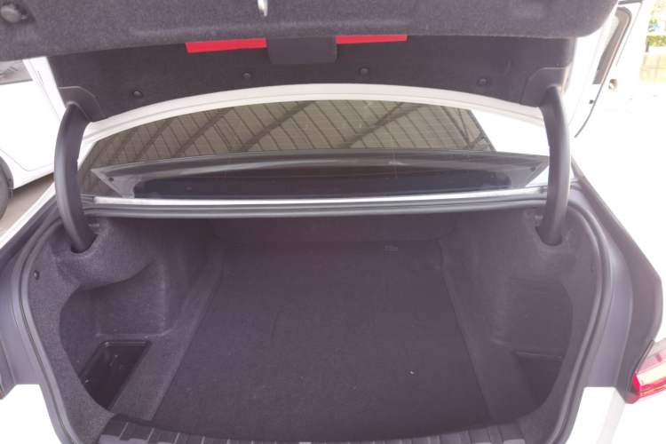 Used BMW 3 Series 2021 320Li M Sport Package Trunk