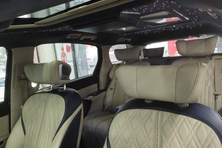 Used Buick GL8 2021 ES Landtrek 653T Comfort Edition