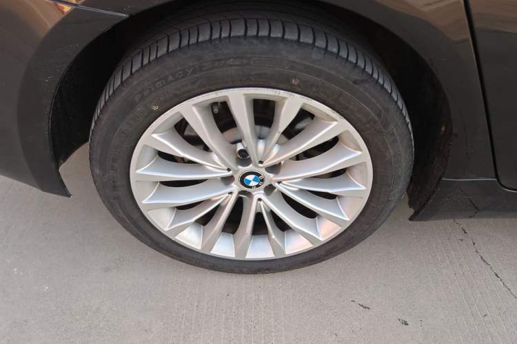 Used BMW 5 Series 2018 Facelifted 530Li xDrive Luxury Package