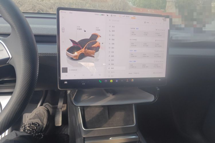 Used Tesla Model Y 2025 Rear-Wheel-Drive Version Audio And AC Panel