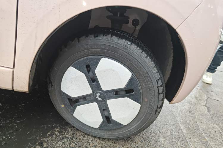 Used Wuling Hongguang MINIEV 2024 3rd Generation 215km Advanced Version