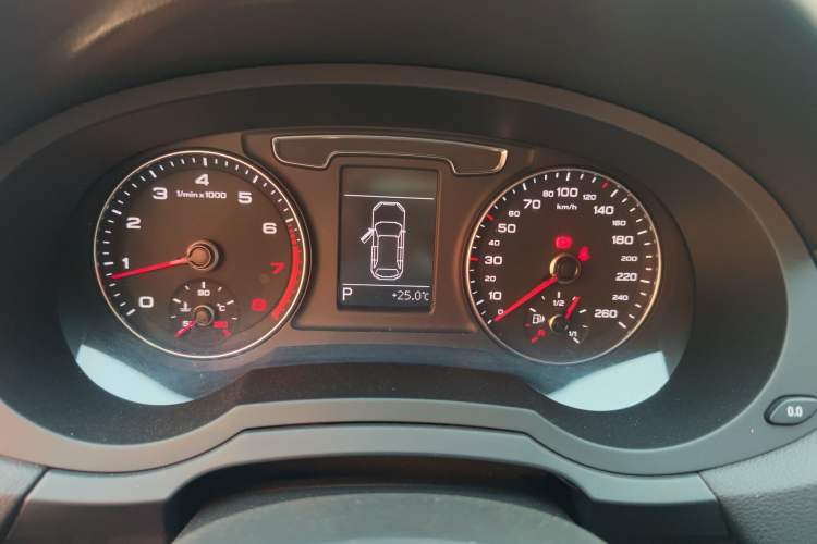 Used Audi Q3 2017 30 TFSI Fashion Model