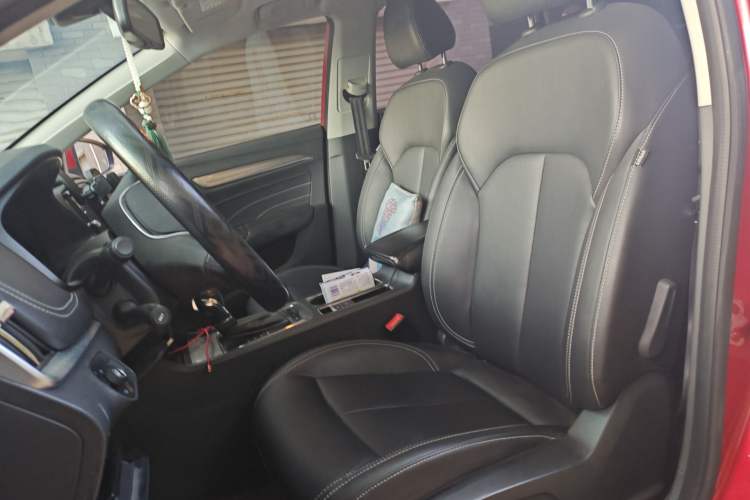 Used Roewe i6 2018 20T Automatic Internet ZhiZun Edition