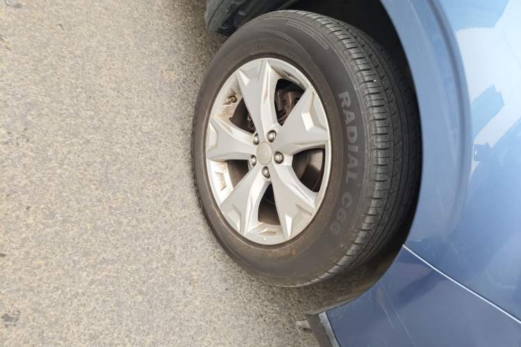 Used Subaru Forester 2014 2.0i Automatic Luxury Edition
