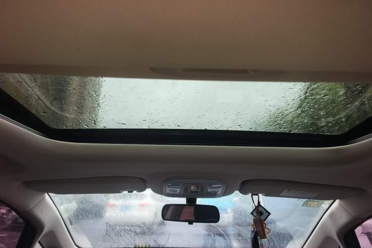 Used BYD Song MAX 2019 1.5T Automatic Smart Connect Ruiyi Sunroof Model 7 Seats China VI Standard Headliner