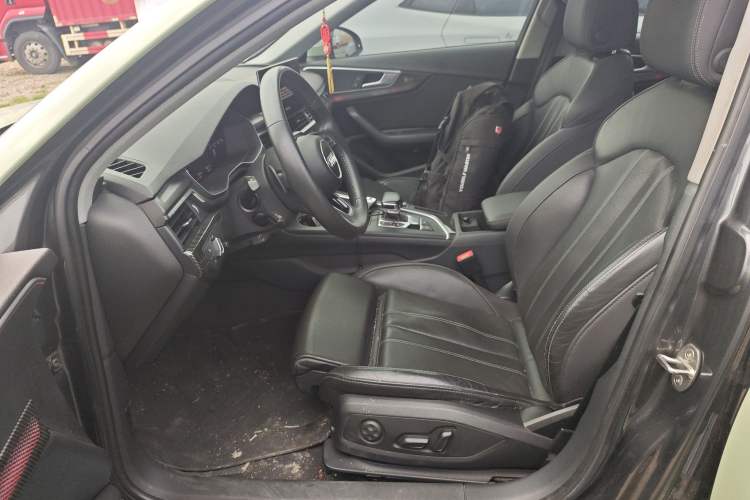 Used Audi A4L 2020 40 TFSI Fashion Dynamic Model Left Front Seat