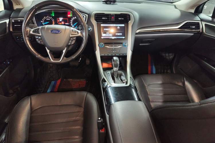 Used Ford Mondeo 2013 2.0L GTDi 200 Fashion Edition
