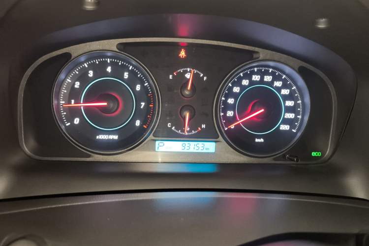 Used Chevrolet Captiva 2012 2.4L 4x4 Flagship Edition 7 Seats
