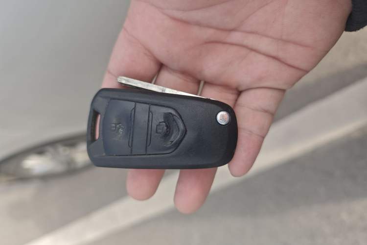 Used SAIC MAXUS G10 2016 1.9T Manual Elite Edition Diesel China IV
