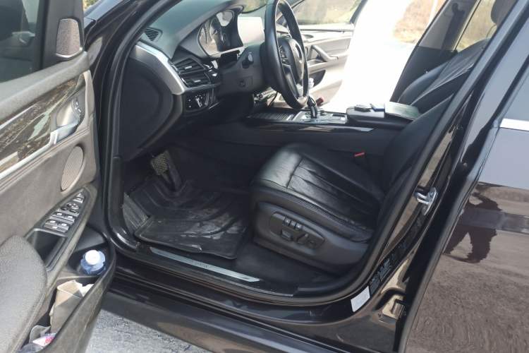 Used BMW X5 2014 xDrive35i Leading Model