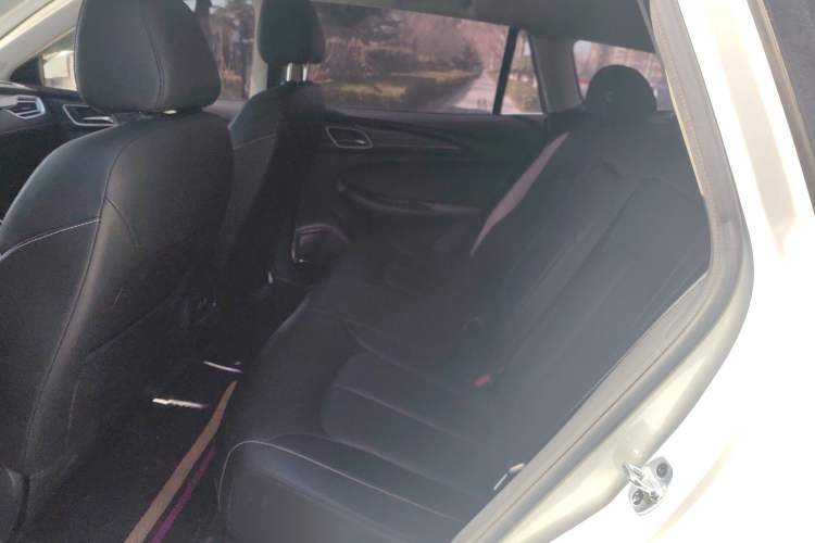 Used Roewe Ei5 2019 Smart Connect Supreme Edition
