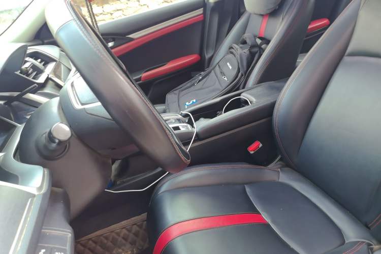 Used Honda Civic 2016 220TURBO CVT Luxury Edition