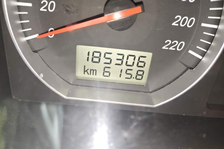 Used Jinbei Grace 2016 2.0L Classic Edition Luxury Long-Wheelbase 9-Seater