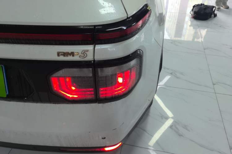 Used Baojun RM-5 2019 1.5L Manual Elite Edition with 24-hour Online Service 5 Seats
