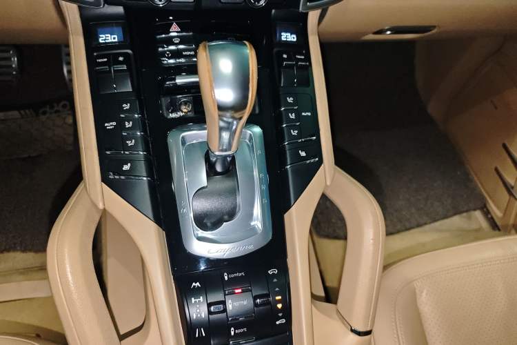 Used Porsche Cayenne 2011 Cayenne S 4.8L