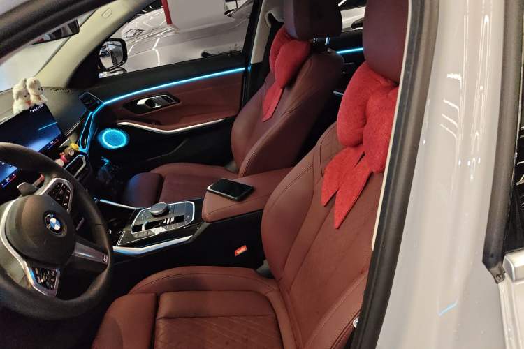 Used BMW 3 Series 2024 325Li M Sport Package Left Front Seat
