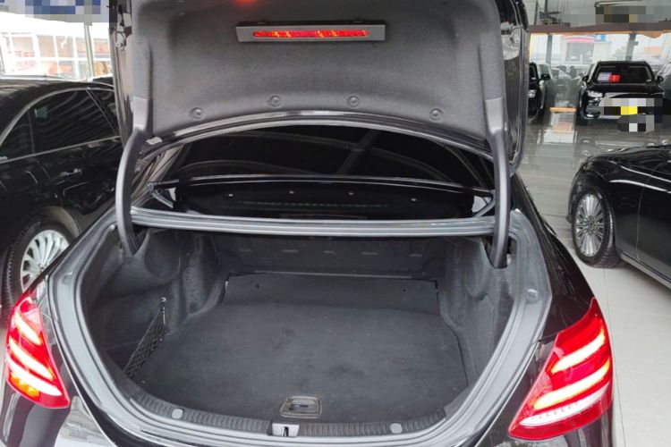 Used Mercedes-Benz E-Class 2016 E 200 L
