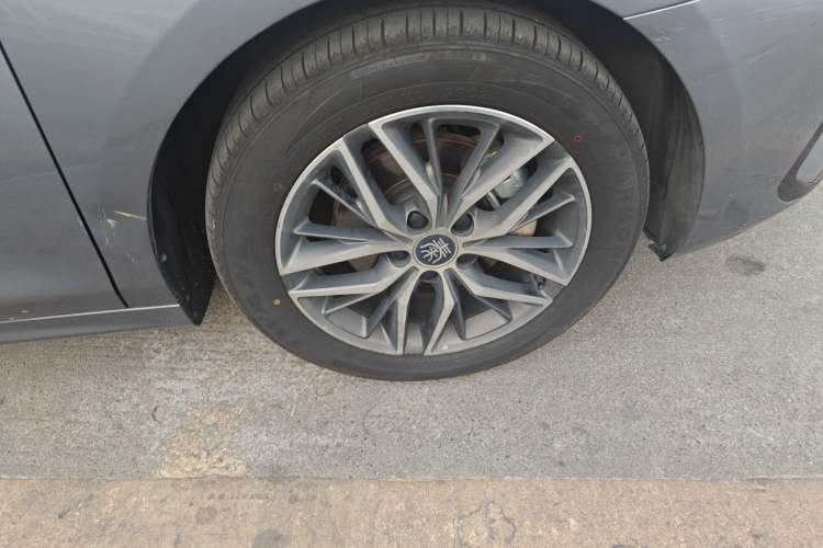 Used BYD Qin PLUS 2021 EV 500KM Luxury Model