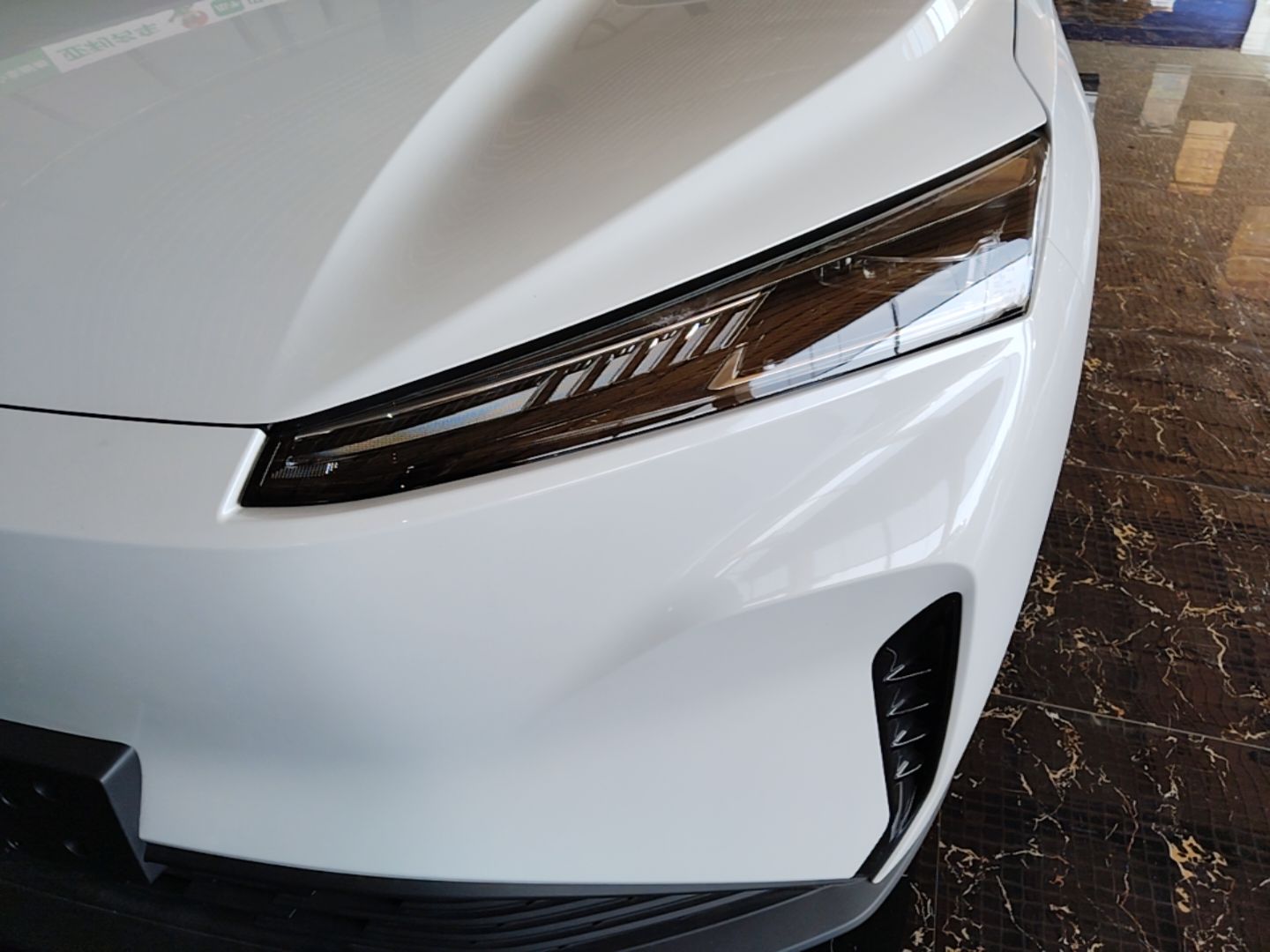Dongfeng Aeolus SKY EV01 2025 530 km AIR Elite Edition — снимка 8