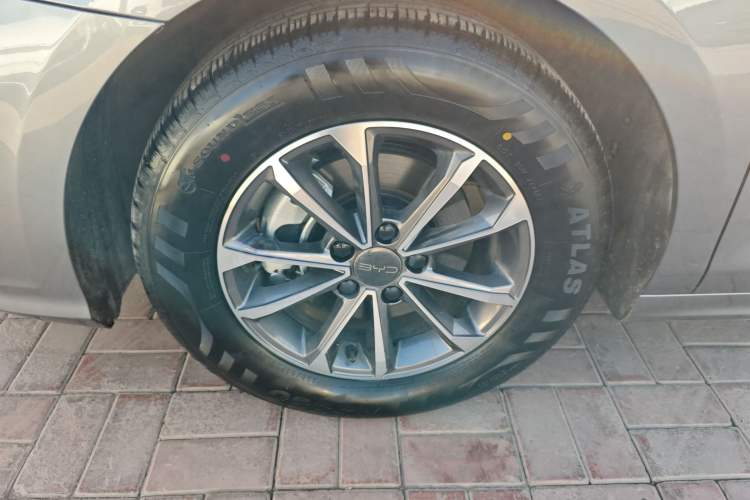 Used BYD Qin PLUS 2024 HONOR Edition DM-i 55KM Leading Model